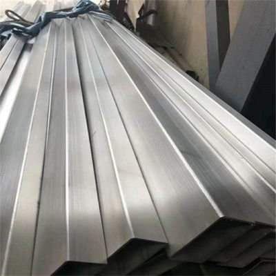 Tubos de aço inoxidável de secção quadrada de 6 mm e 2 mm com superfície de requisição do cliente