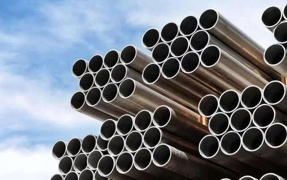 Associações de tubos de aço carbono com brasagem com ASTM/AISI/SGCC/CGCC/TDC51DZM/TDC52DTS350GD/TS550GD/DX51D Z Q195-q345 grau