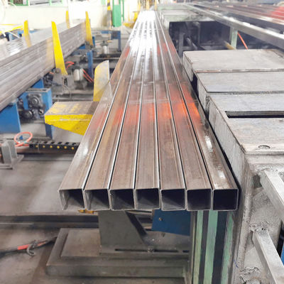 100 mm Diâmetro externo 15x15 Galvanizado 10 mm 200x200 400x400 Quadrado tubo de aço Secção oca no Camboja para construção