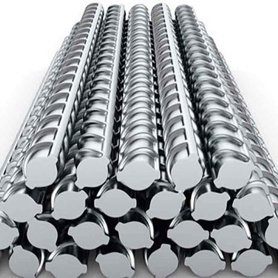 8 mm 10 mm 14 mm 16 mm 32 mm Rebares de aço de barras deformadas de produção Fornecimento com tolerância ± 1% Rebares de aço com nervuras quentes