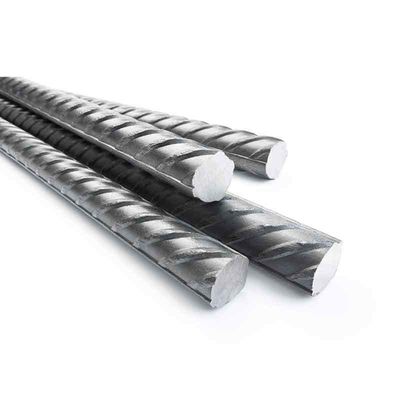 8 mm 10 mm 14 mm 16 mm 32 mm Rebares de aço de barras deformadas de produção Fornecimento com tolerância ± 1% Rebares de aço com nervuras quentes