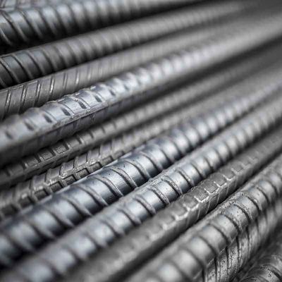 Tolerância ± 1% HRB400 / HRB500 Barras de aço para construção de concreto reforçado Barras redondas resistentes à corrosão