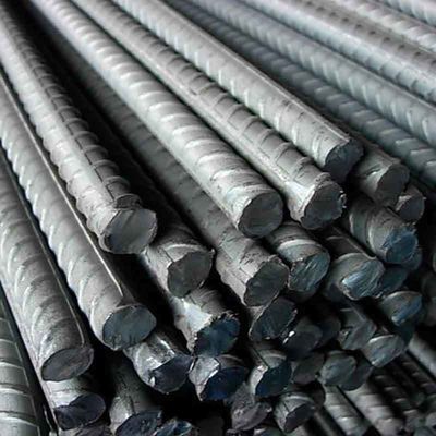 Rebarras de aço deformadas laminadas a quente BS449 B500b DIN488 6m 9m 18m para reforço estrutural
