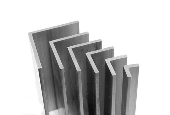 Barra de ângulo equilátero Zhongyu L forma 25mm 60 graus Alumínio Punching Steel Pilar Bar para seus projetos de construção