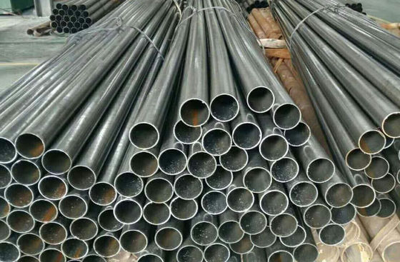 EN Padrão Tubo de aço laminado a quente Tubo quadrado de aço laminado a frio sem costura para produtos