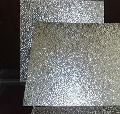 Folhas em relevo de aço inoxidável duplex de textura elegante para design de interiores personalizado Largura personalizada da série 200/400