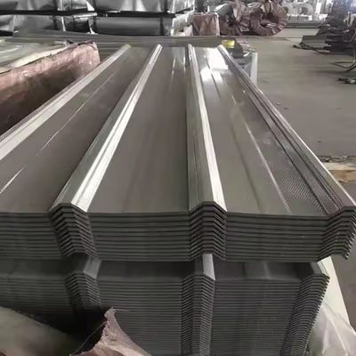 Chapa de telhado corrugada de madeira de aço galvanizado de acordo com os requisitos do cliente