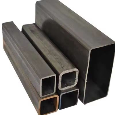 Tubo quadrado laminado a quente AISI 1020 de grau automóvel S355JR com superfície pintada de ferro preto de carbono 20x20 mm de aço sem costura