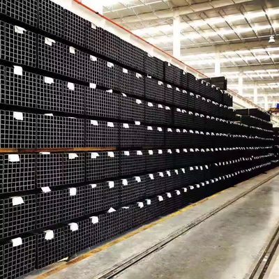 Forma de secção quadrada 30x30x3 mm 23mm comprimento 6m S355 tubo de ferro preto soldado tubo de aço carbono quadrado