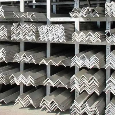80x80x6 2b Superfície de aço inoxidável Profil de azulejo em forma de L Cortar e perfurar barras de ângulo igual Tolerância ± 1%