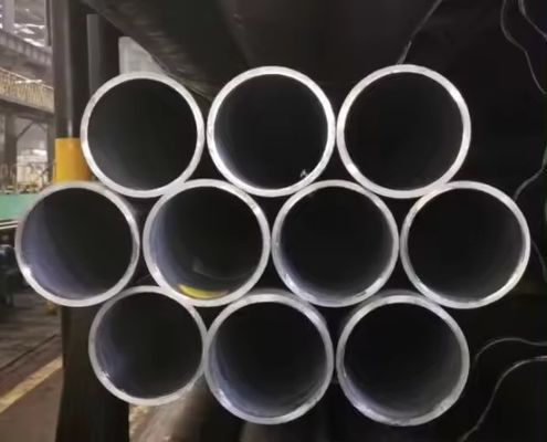 Tubo sem costura laminado a quente para tubos de liga de alta pressão 13crmo44 Forno de tratamento térmico ms 114mm Tubo de água de aço carbono