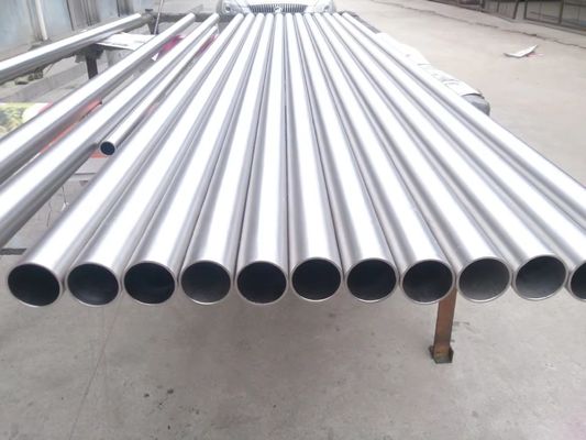 Material durável Forma redonda industrial Gr5 Titânio Tubo hidráulico sem costura de escape para equipamento de tratamento térmico de gás