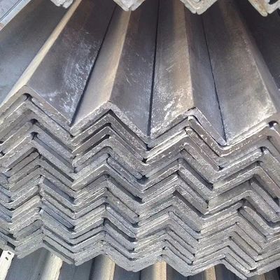 BA Superfície acabamento galvanizado aço perfurado ângulo padrão 50x50x5 mm para estruturas de aço 75x75 ranhuras tiradas a frio igual