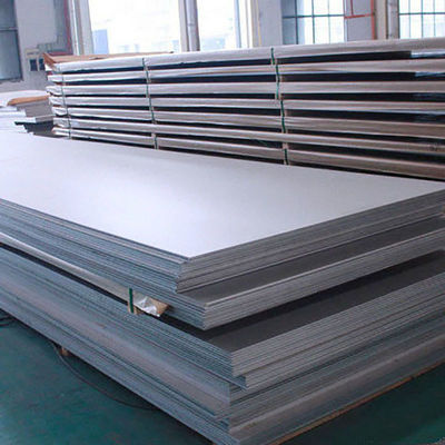 Q235/Q235B/Q345/Q345B/Q195/St37/St42/St37-2/St35.4/St52.4/St35 Chapa de aço carbono perforada para refrigeração por ventilação