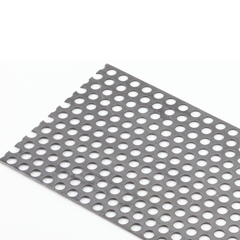 Folha de metal de série 200/300 Grau 304L Perforada de aço inoxidável com buraco perforado para serviço de perfuração 5 mm de espessura